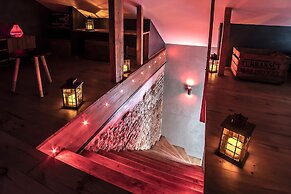 Appart Hotel GLAM88 Suites SPA et SAUNA