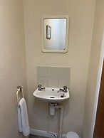 Lamplighter Guesthouse