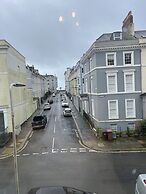 Lamplighter Guesthouse