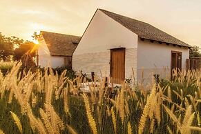 Roukh Kiri Khaoyai, The Centara Collection