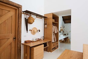 Roukh Kiri Khaoyai, The Centara Collection