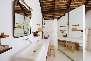 Roukh Kiri Khaoyai, The Centara Collection