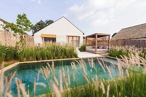 Roukh Kiri Khaoyai, The Centara Collection