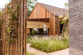 Roukh Kiri Khaoyai, The Centara Collection