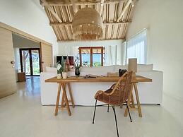 Roukh Kiri Khaoyai, The Centara Collection