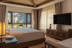 Lijiang Passing-Cloud Resort