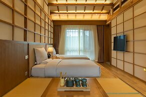 Lijiang Passing-Cloud Resort