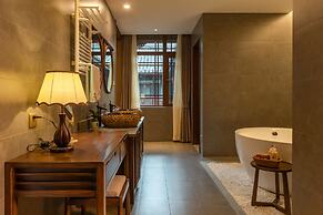 Lijiang Passing-Cloud Resort