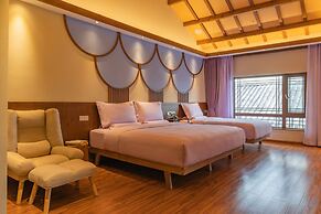 Lijiang Passing-Cloud Resort