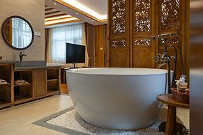 Lijiang Passing-Cloud Resort