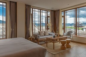 Lijiang Passing-Cloud Resort