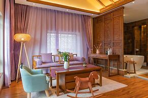 Lijiang Passing-Cloud Resort