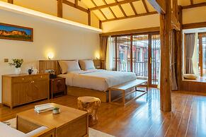 Lijiang Passing-Cloud Resort