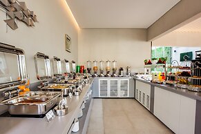 Lemon Tree Hotel Jumeirah Dubai