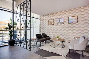 Lemon Tree Hotel Jumeirah Dubai