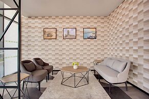 Lemon Tree Hotel Jumeirah Dubai