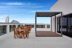 Lemon Tree Hotel Jumeirah Dubai