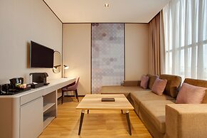 Lemon Tree Hotel Jumeirah Dubai