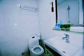 Avatar Persia Impression Queen Bed & High Rise View