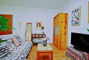 Avatar Persia Impression Queen Bed & High Rise View