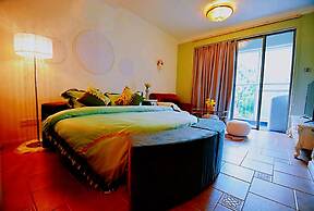 Avatar Green Queen Round Bed High Rise View Futian