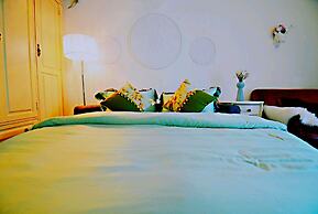 Avatar Green Queen Round Bed High Rise View Futian