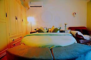 Avatar Green Queen Round Bed High Rise View Futian