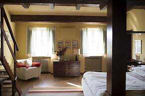 Palazzo Arrivabene B&B