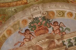 Palazzo Arrivabene B&B