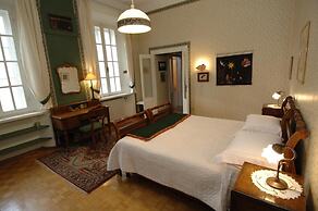 Palazzo Arrivabene B&B