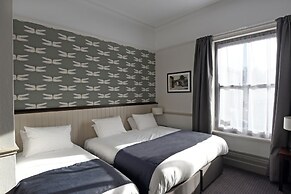 Oaklands Hotel By Greene King Inns