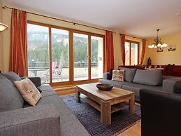 Chalet Apartment in Saalbach-hinterglemm
