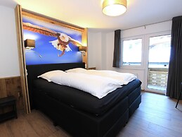 Charming Apartment in Finkenberg With Sauna