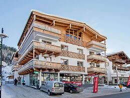 Spacious Apartment in Gerlos near Ski Area