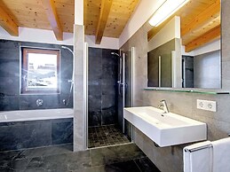 Spacious Apartment in Gerlos near Ski Area