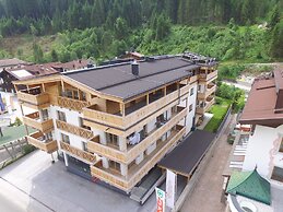 Spacious Apartment in Gerlos near Ski Area