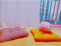 Avatar Fireworks Queen Bed Studio in Center Futian