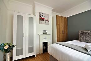 Westlands Lodge