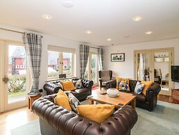 Ring of Kerry Golf Club Cottage