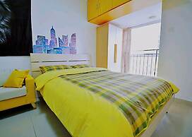 Avatar Young Lion Large Queen Bed & High Rise View