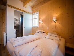 Quiet Chalet in Turracherhöhe with Sauna & Indoor Hot Tub