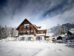 Cozy Apartment near Ski Area in Turracherhohe