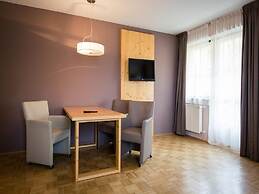 Studio Apartment on Turracherhohe Near Lake