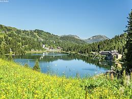 Studio Apartment on Turracherhohe Near Lake