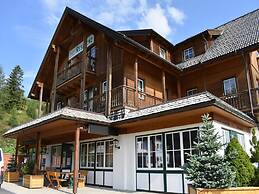 Studio Apartment on Turracherhohe Near Lake