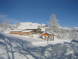 Cozy Holiday Apartment With Sauna in Schladming