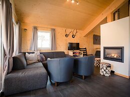 Peaceful Chalet in Turracherhöhe with Indoor Hot Tub