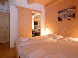 Peaceful Chalet in Turracherhöhe with Indoor Hot Tub