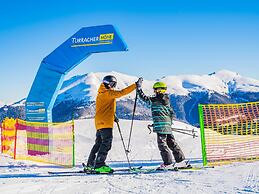 Peaceful Chalet in Turracherhöhe with Indoor Hot Tub