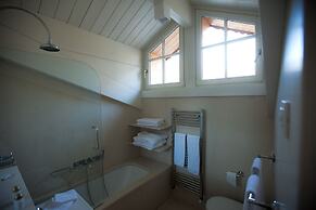 Les Fleurs Bleues chalets